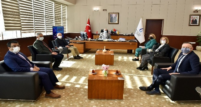 Spor bilimlerinin geleceği MCBÜ’de konuşuldu