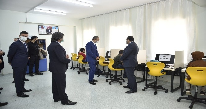 Kırsal mahallelere EBA irtibat merkezi açıldı