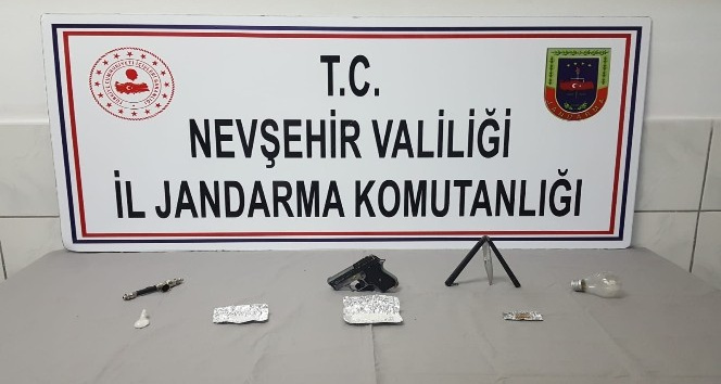 Gülşehir’de uyuşturucudan 4 kişi yakalandı