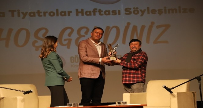 Oyuncu Erkan Can, Dünya Tiyatrolar Haftası’nda Kartal Belediyesi’nin konuğu oldu