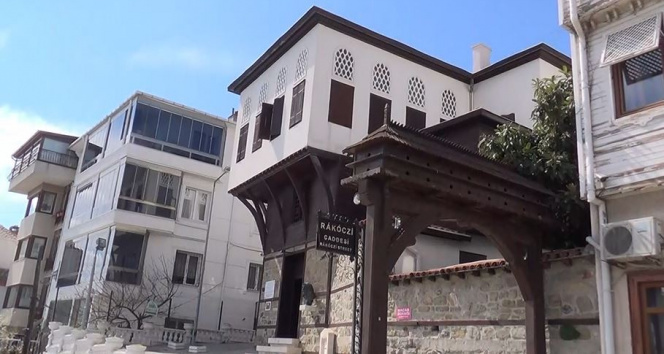 Korona virüs Osmanlı’ya sığınan Macar Kralı&#039;nın müzesini de vurdu: Sadece 6 yabancı turist ziyaret etti