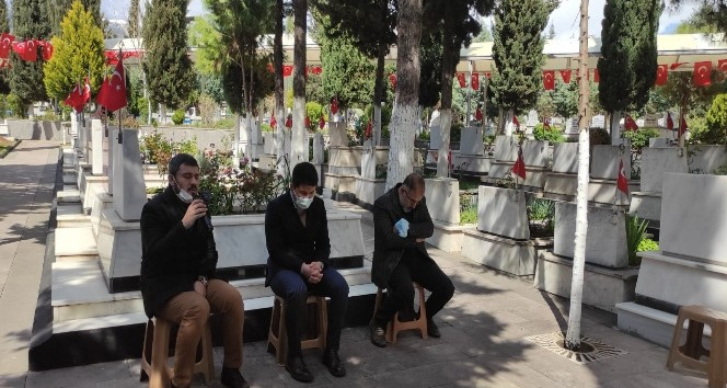 Şehitler için hatim indirildi