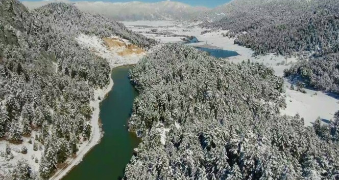 Kahramanmaraş’ta kartpostallık kar manzaraları