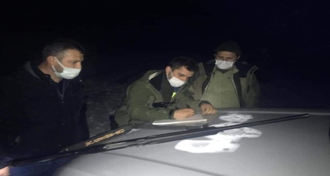 Türkeli’de gece avcılığı yapan 3 kişiye ceza