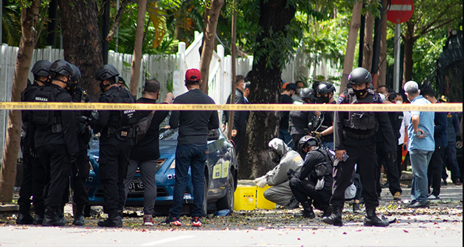 Endonezya bombacısının DEAŞ’a bağlı terör örgütü üyesi olduğu ortaya çıktı