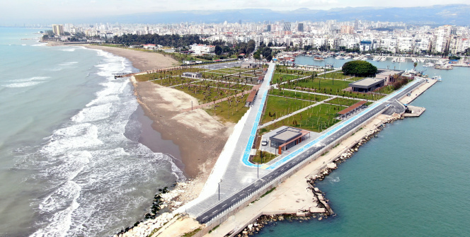 Türkiye’nin en büyüklerinden Mersin Millet Bahçesi tamamlandı