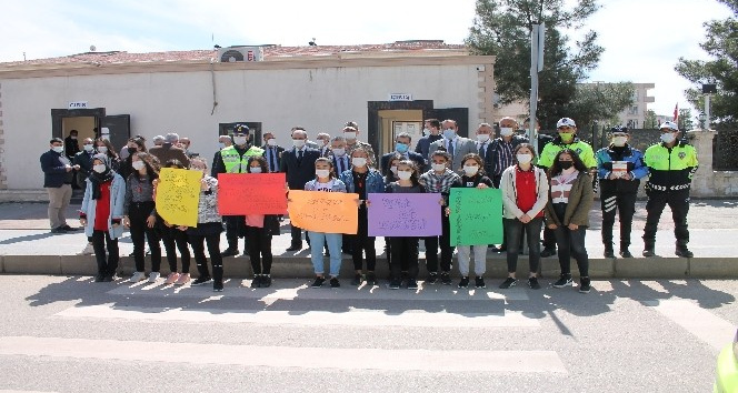 Midyat’ta ’Yaya Önceliği Kırmızı Çizgimizdir’ Projesi