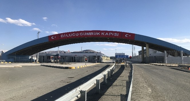 Azerbaycan’a kimlikle seyahat başladı