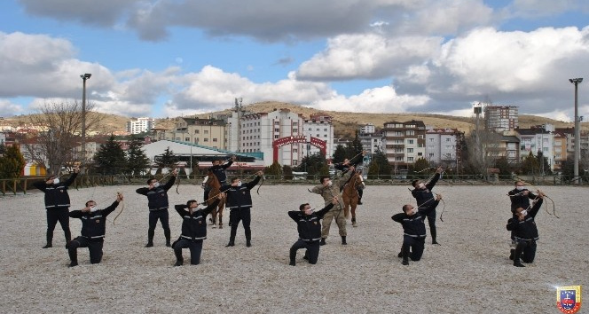 JAKEM’de “Atlı Okçuluk kursu” tamamlandı