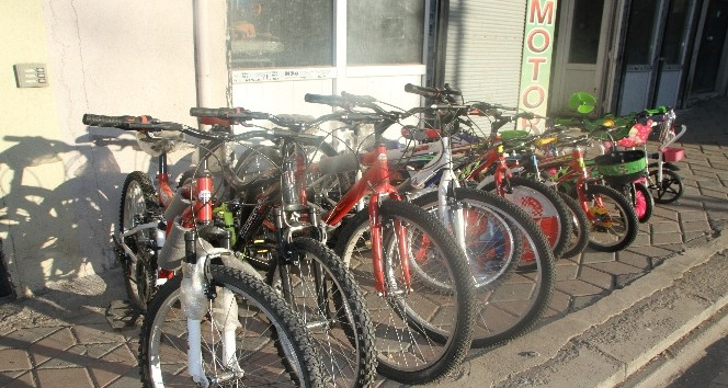 Malazgirt’te bisiklet sezonu açıldı