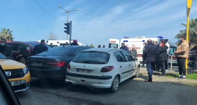 Trafikte kalp krizi geçirerek kaza yapan sürücü hayatını kaybetti