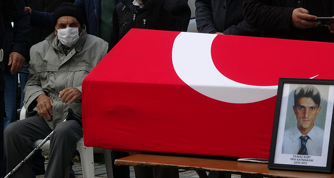 Kaymakam Yılmaz Kurt memleketi Trabzon'da son yolculuğuna uğurlandı