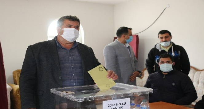 Elazığ’da bir köy mahalle olmak için referanduma gitti