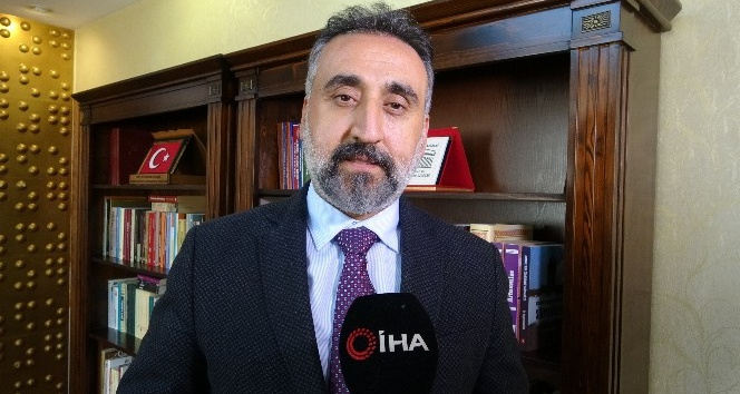 MAÜ Rektörü Özcoşar’dan emekli amirallerin bildirisine tepki