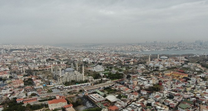 İstanbul’da sabah saatlerinde sis etkili oldu