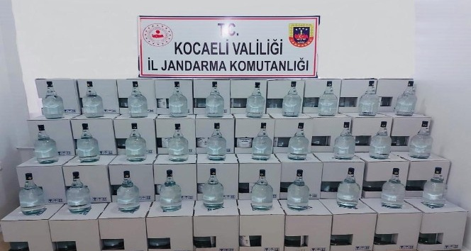 Jandarma operasyonunda 2 bin 500 litre etil alkol ele geçirildi