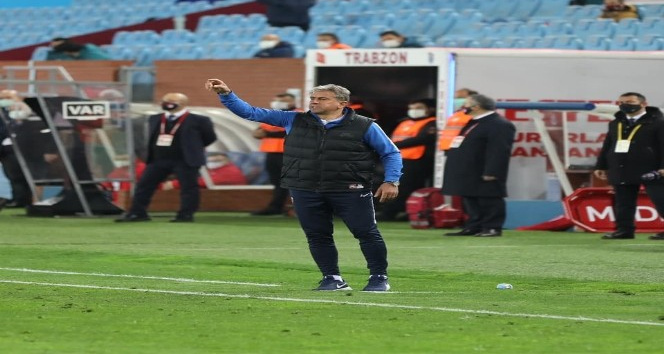 Kayserispor teknik direktörü Hamzaoğlu: &quot;Her puan çok önemli&quot;