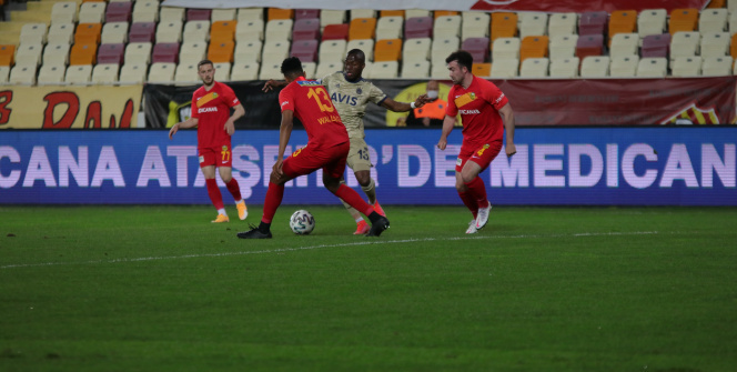 Yeni Malatyaspor - Fenerbahçe maçından kareler