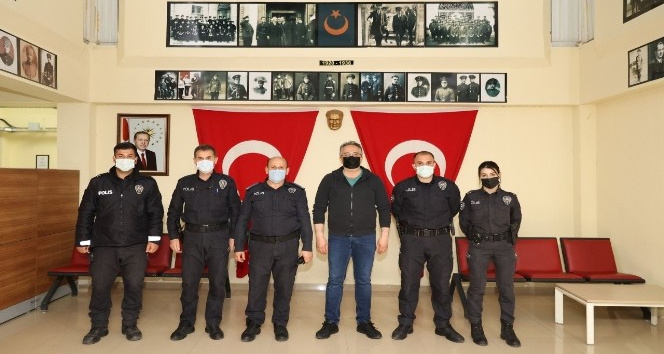 Başkan Savran, polis noktalarını ziyaret etti