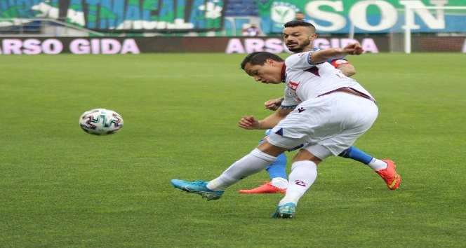 Süper Lig: Çaykur Rizespor: 0 - Trabzonspor: 0 (İlk yarı)