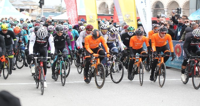 56. Cumhurbaşkanlığı Bisiklet Turu Konya’da start aldı