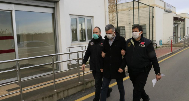 Adana’da FETÖ’ye finansal destek sağlayan 3 kişi operasyonla yakalandı