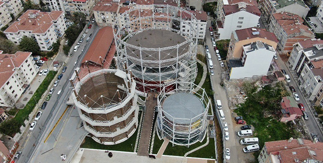 Kadıköy’de restore edilen tarihi Hasanpaşa Gazhanesinin son hali havadan görüntülendi