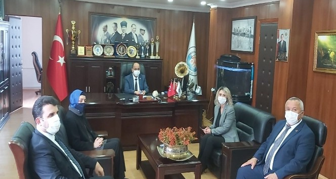 Cumhurbaşkanı Başdanışmanı Saadet Oruç, belediye başkanları ile görüştü