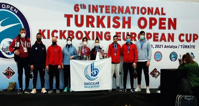 Türkiye Açık Kick Boks Avrupa Kupası’nda birincilik Bağcılar’ın