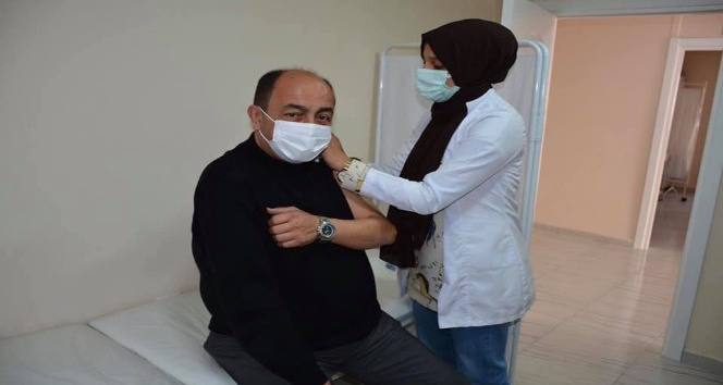 Başkan Demirtaş, 2’nci doz aşısını oldu