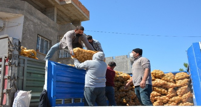Mardin’de ihtiyaç sahiplerine gıda yardımı başladı