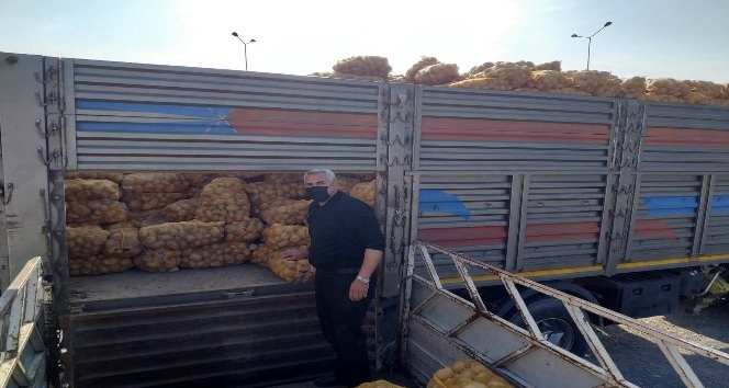 Osmaniye’de ihtiyaç sahiplerine patatesler dağıtılmaya başlandı