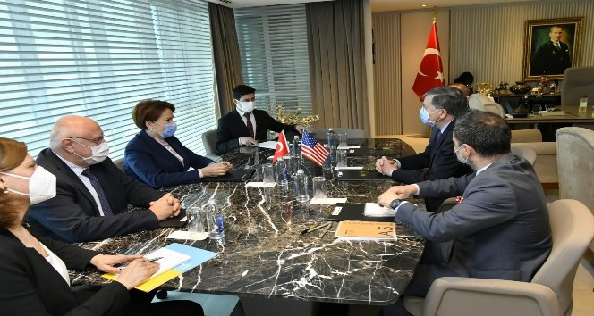İYİ Parti Genel Başkanı Akşener, ABD Büyükelçisi Satterfield ile görüştü