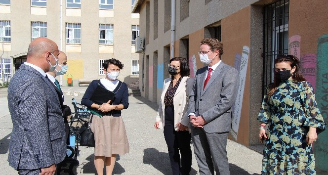 AB Türkiye Delegasyonu Başkanı Landrut, Gençler Gelecek Sizin Projesi için Mardin’e geldi