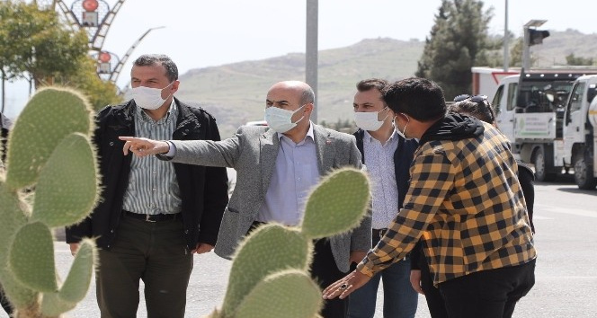 Mardin Valisi Demirtaş kent genelindeki çalışmaları inceledi