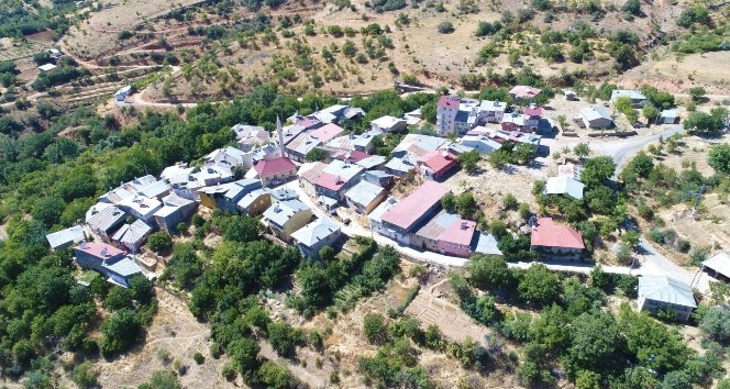 Tunceli’de bir köy karantinaya alındı