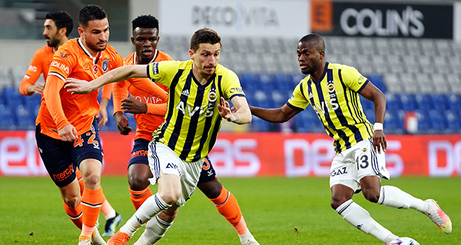 Kritik maçta 3 puan Fenerbahçe&#039;nin