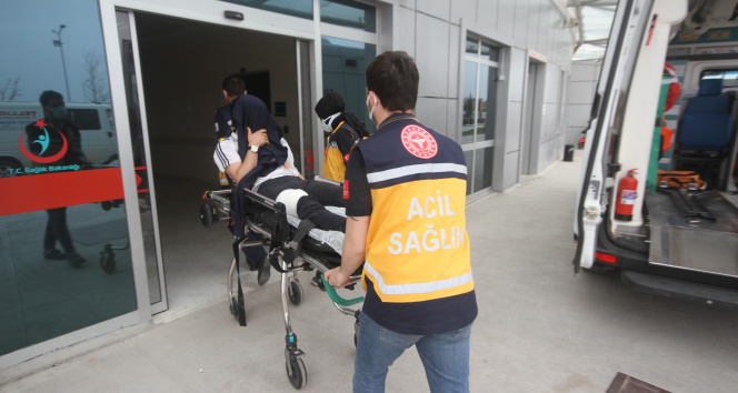 Konya&#039;da bıçaklanan genç hastanelik oldu