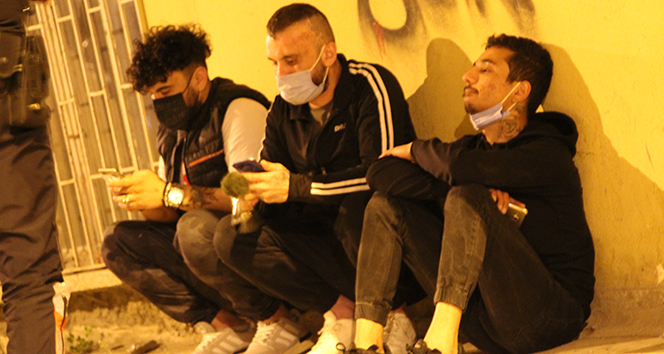 Asker ka�a�� gen�lerin ak�am ka�ama�� pahal�ya patlad�