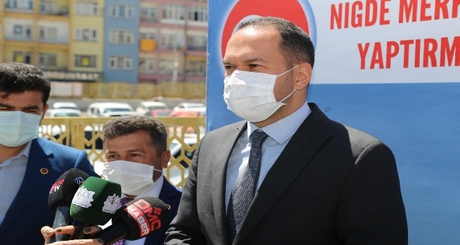 Niğde’de İmam Hatip Meydanına yeni cami yapılıyor