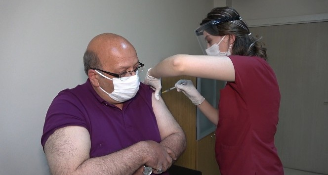 BioNTech ve Sinovac aşısına talepler yüksek seviyede