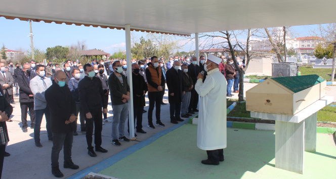 Korona virüs 36 yaşındaki öğretmeni hayattan kopardı