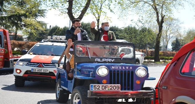 Çocukların bayramına görkemli kutlama