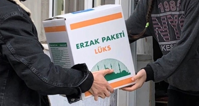 Altınova Belediyesinden Ramazan’da ihtiyaç sahiplerine gıda yardımı