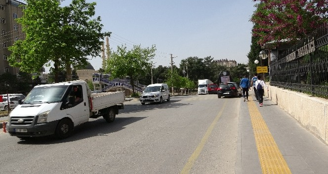 Mardin’de 82 saatlik kısıtlamanın ardından hareketlilik başladı