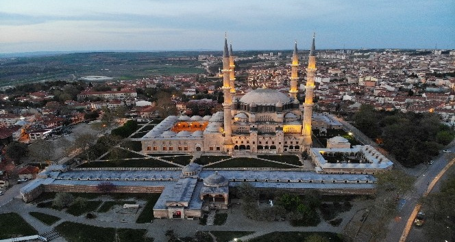 Türk-İslam mimarisinin gözbebeğinde sağlığa dikkat çekildi