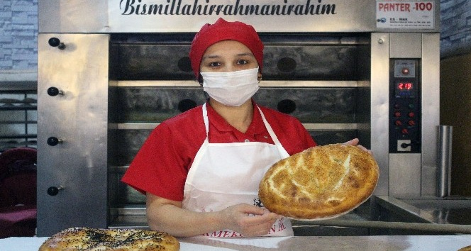 "Kadından fırın ustası olur mu?" diyenlere inat pide ustası oldu