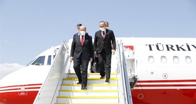 Bakan Çavuşoğlu ve KKTC Cumhurbaşkanı Tatar Cenevre&#039;de
