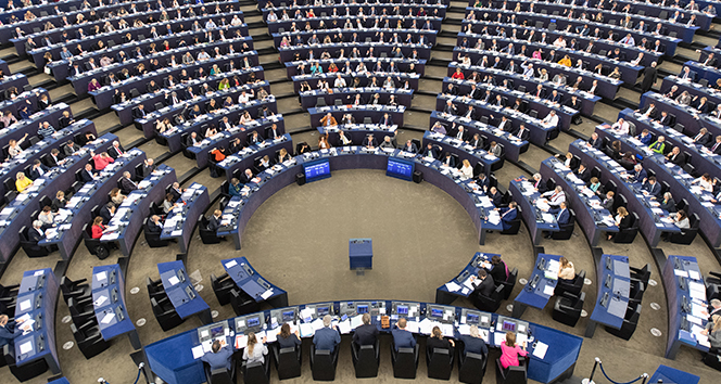 Avrupa Parlamentosu&#039;ndan Brexit sonrası ticaret anlaşmasına onay