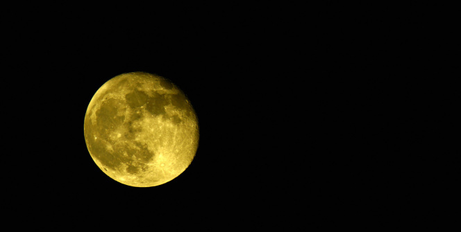 Yüksekova’da ‘Süper Ay’ güzelliği